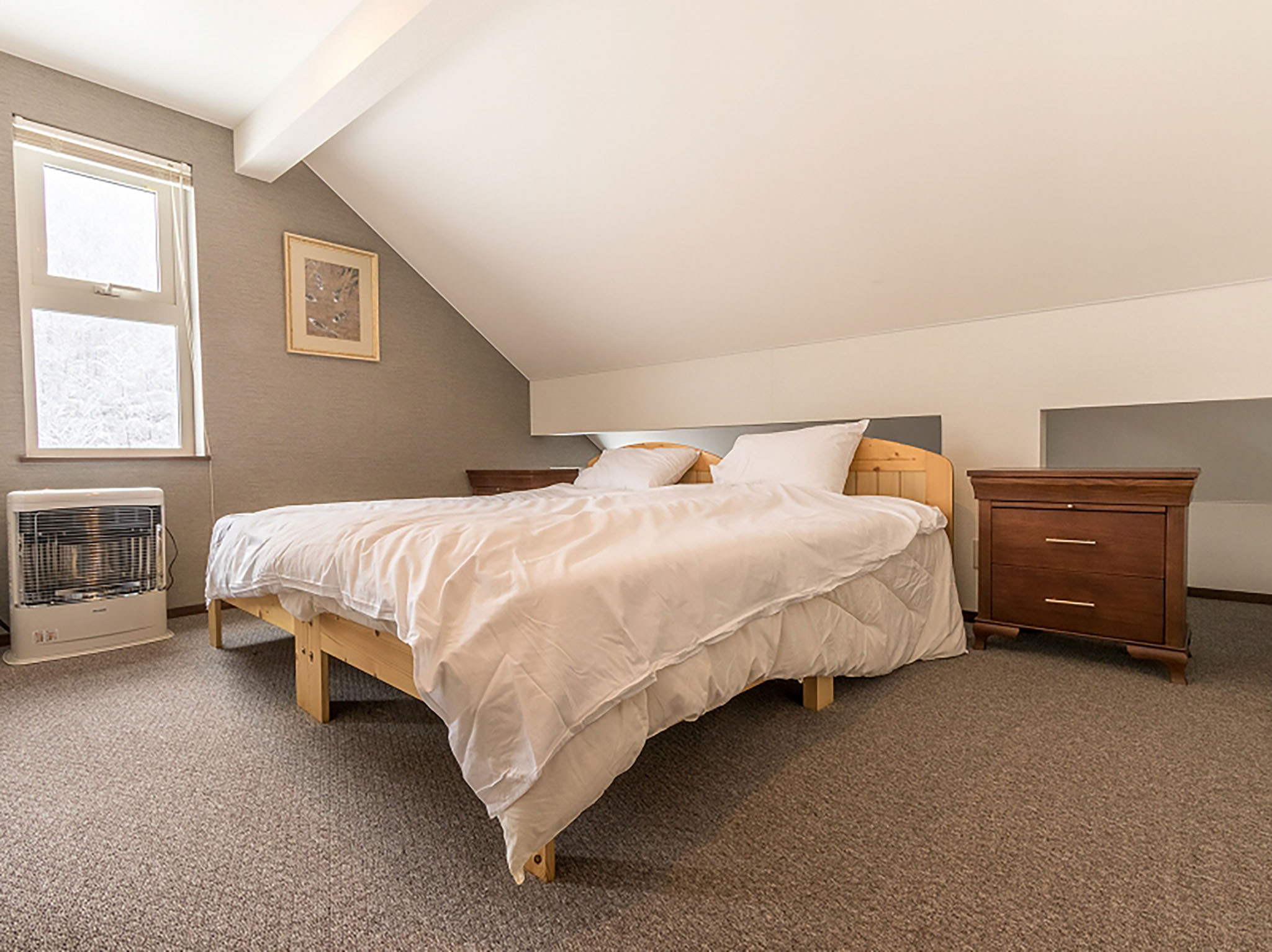 Sakura Lodge - Bedroom layout